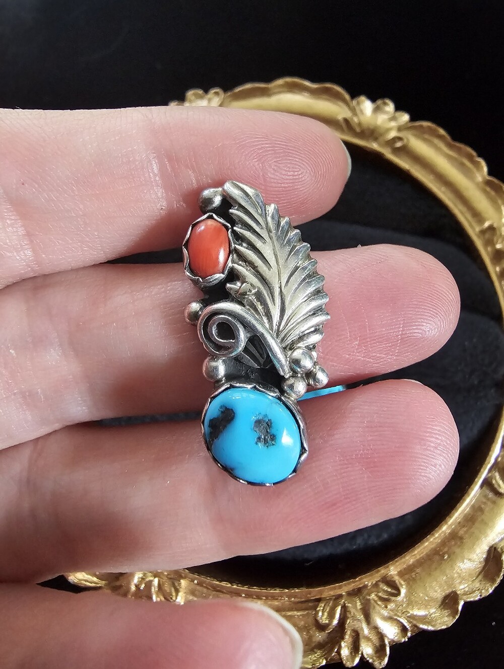 Vintage Silver Earrings - Picture 2 of 3